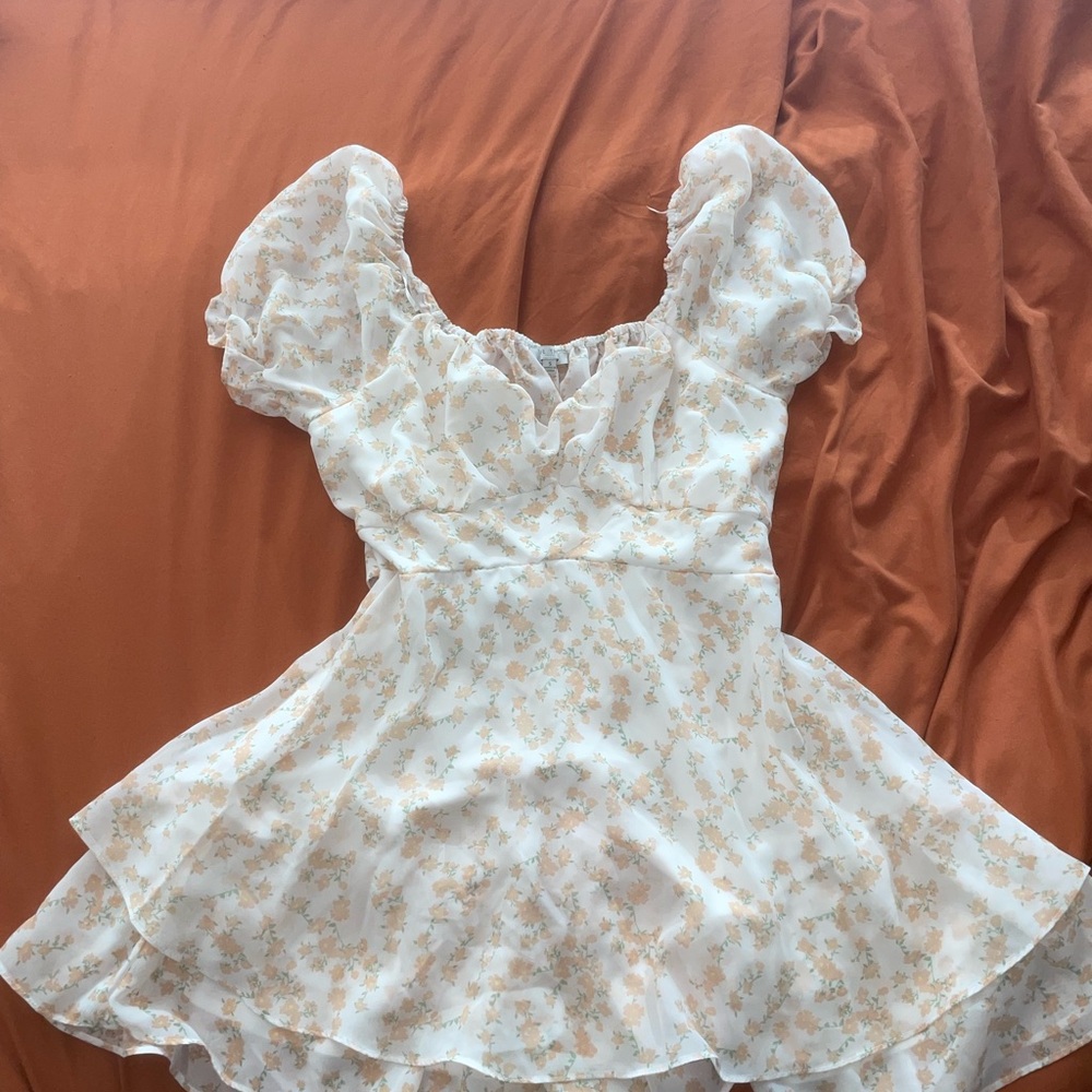 Peachy Floral Puff Sleeve Romper